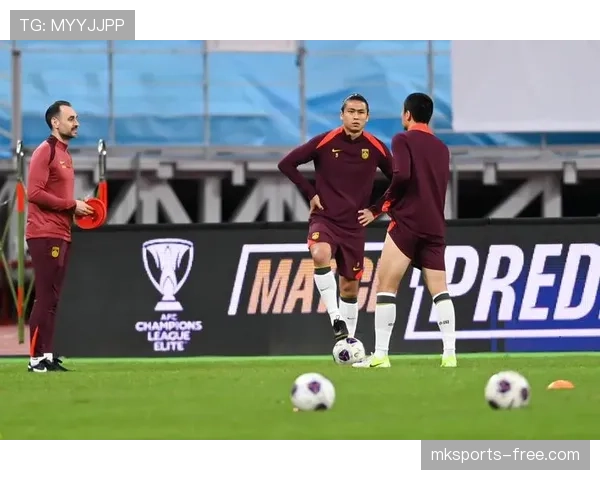 重新比赛在足球规则中有哪些严格限制和触发条件？